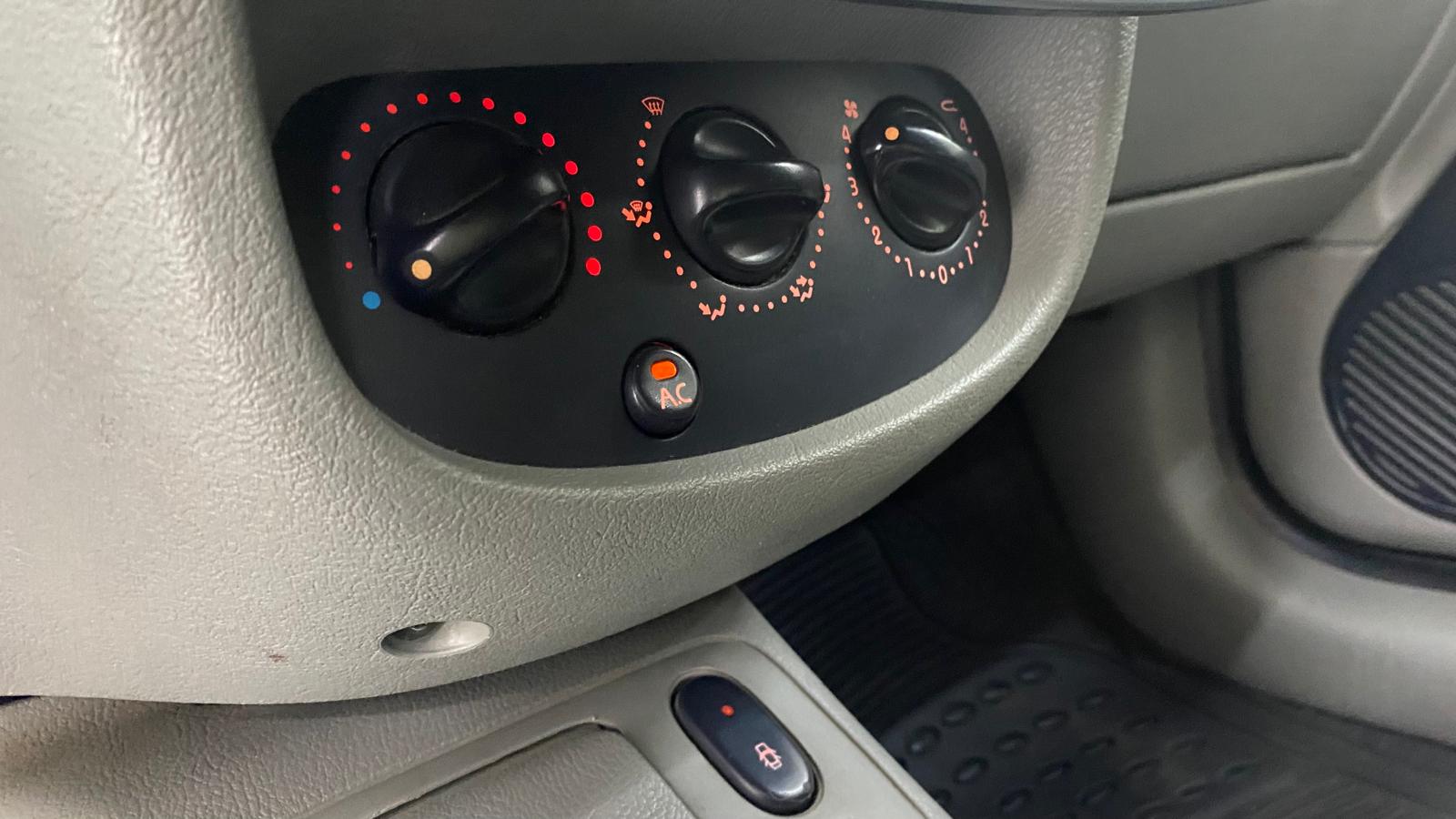 RENAULT CLIO 13